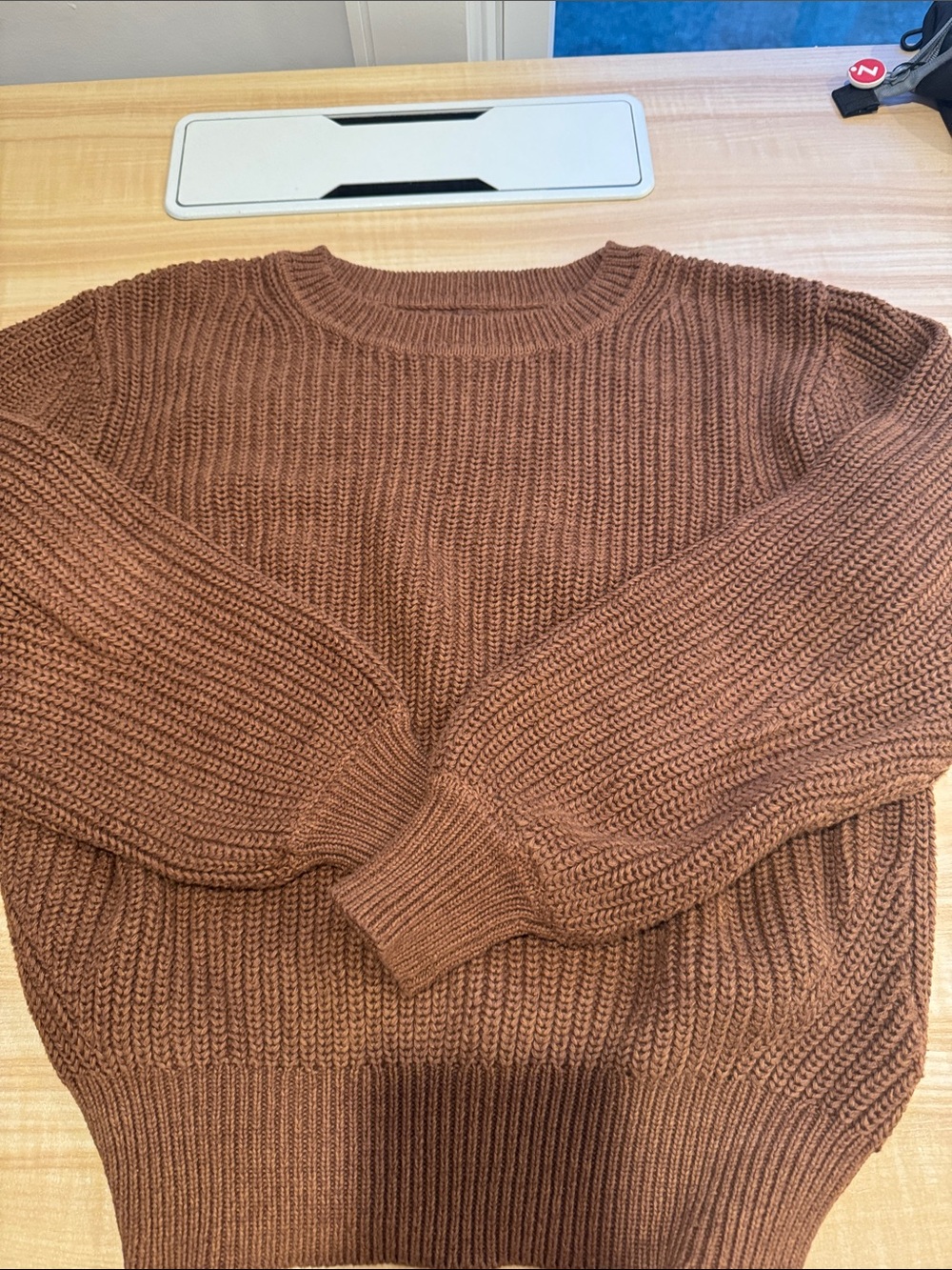GAP Women's Crewneck Sweater in Chestnut Brown